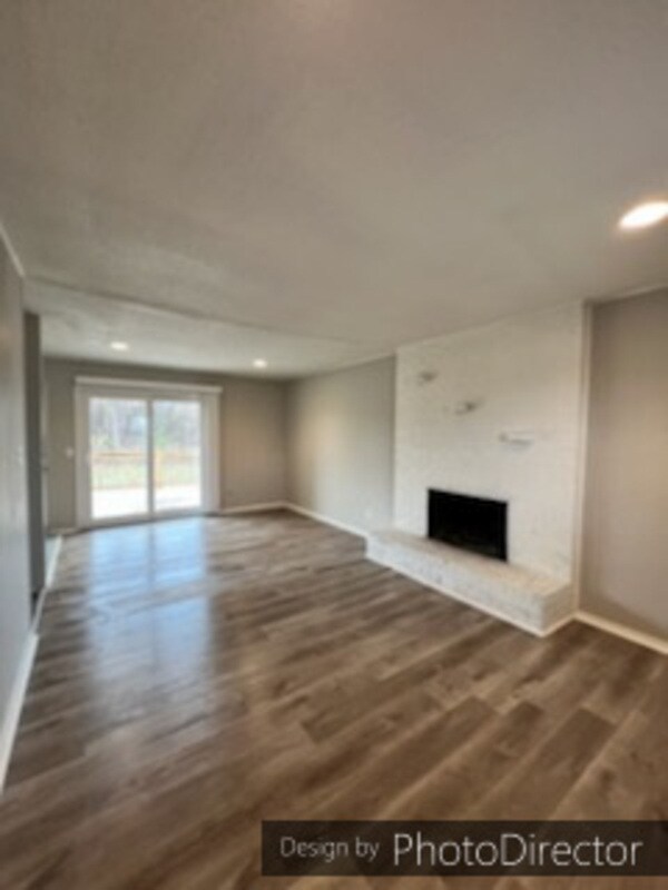 Building Photo - 7223 NW 84th Terrace