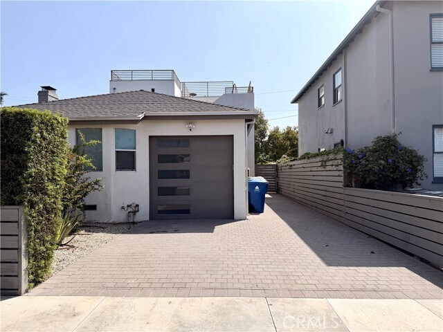 Foto del edificio - 1042 Garfield Ave