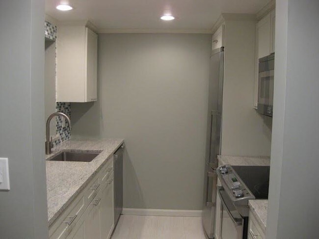 Foto del edificio - 931 Massachusetts Ave