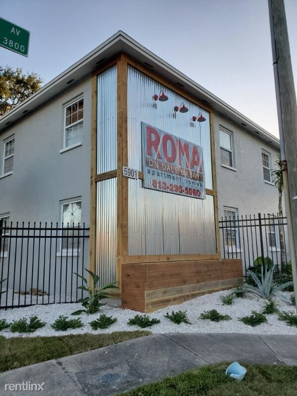 Building Photo - 5905 S Dale Mabry Hwy