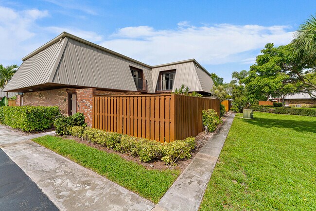 Foto del edificio - 1420 Ocean Way