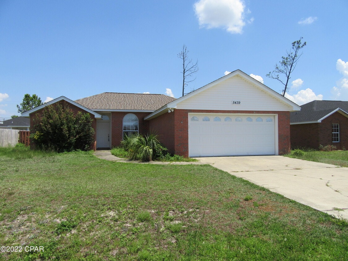 5439 Nicole Blvd, Panama City, FL 32404 House for Rent in Panama City