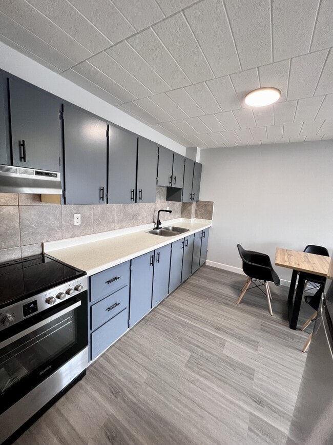 Photo du bâtiment - 180 Tecumseh Rd E