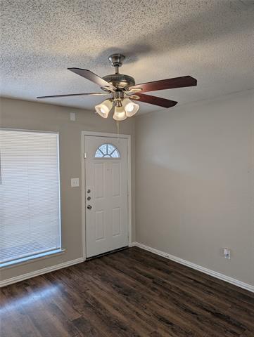 Building Photo - 3732 Falcon Dr