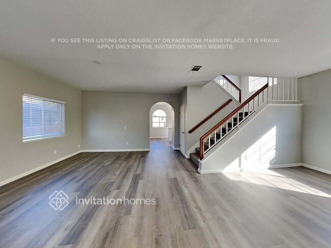 Foto del edificio - 370 Hibiscus Ln