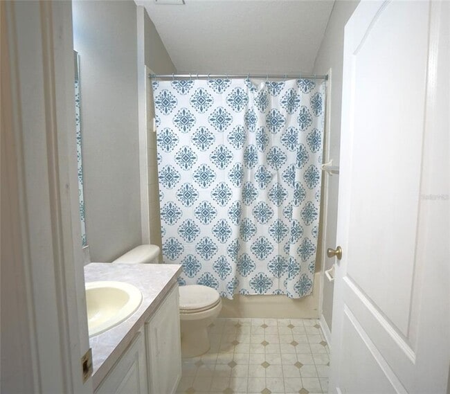 Foto del edificio - 6807 Guilford Crest Dr