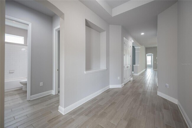 Building Photo - 6312 Waves End Pl