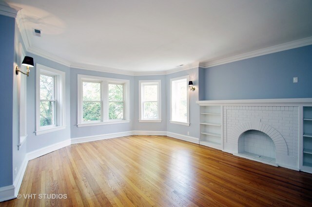 Foto del edificio - 2633 W Carmen Ave