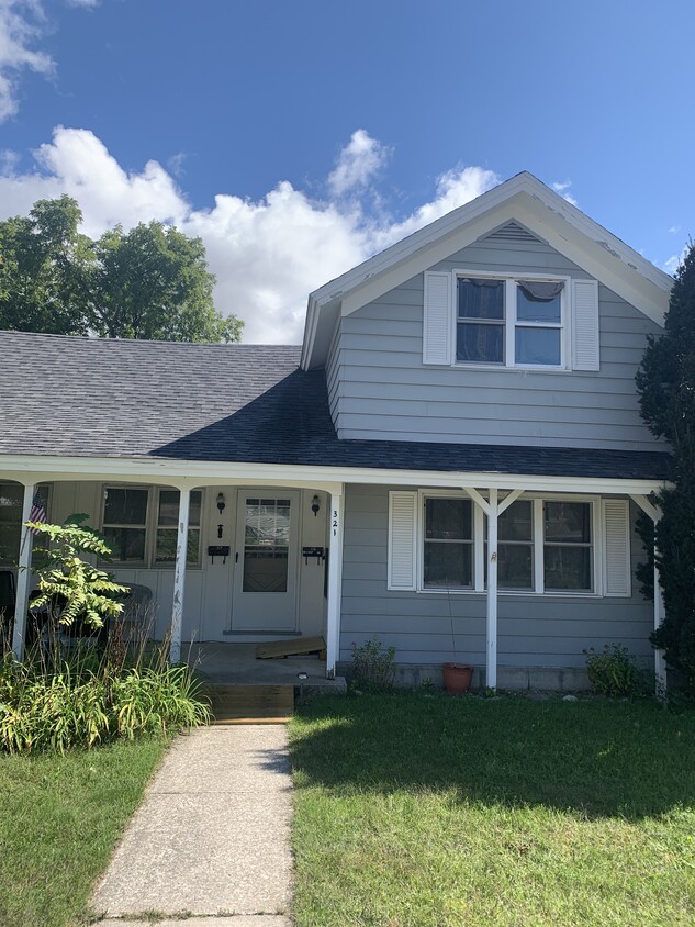 Primary Photo - 321 S Court Ave