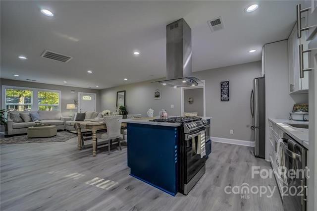 Foto del edificio - 4644 Connecting Rd