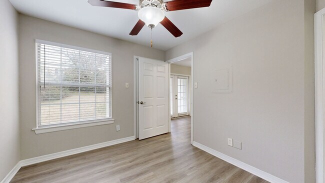 Interior Photo - Polo Park