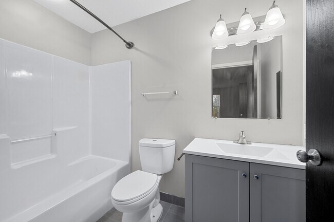 Foto del edificio - 9036 Charlotte Ct