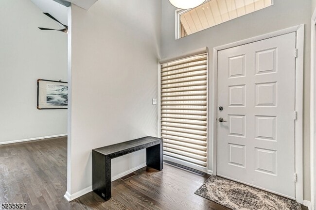 Photo - 33 Highmount Ave House