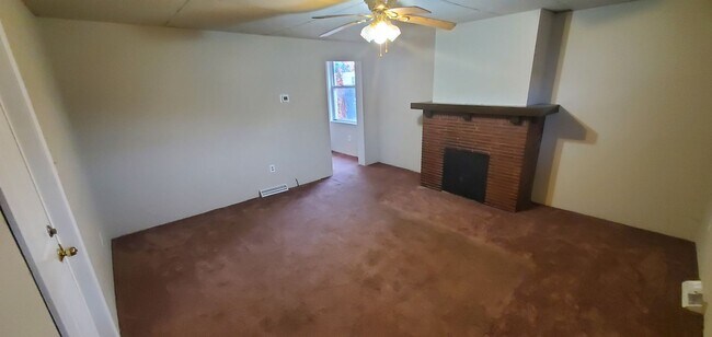 Foto del edificio - 841 Brackenridge Ave