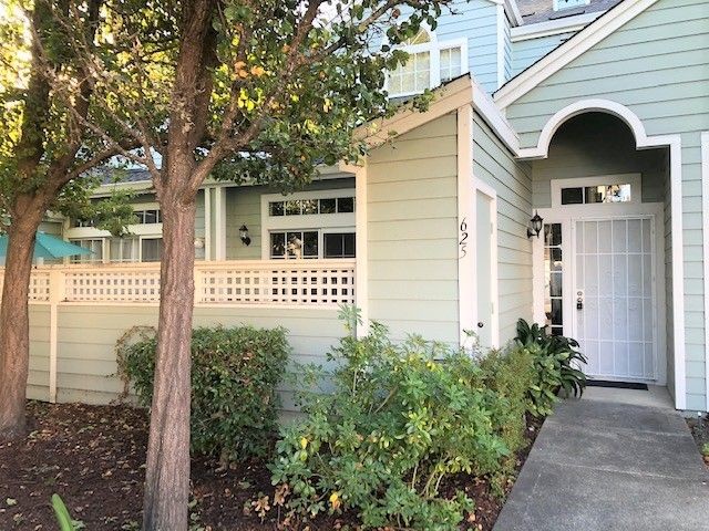 Primary Photo - Updated Casa del Sol Townhome