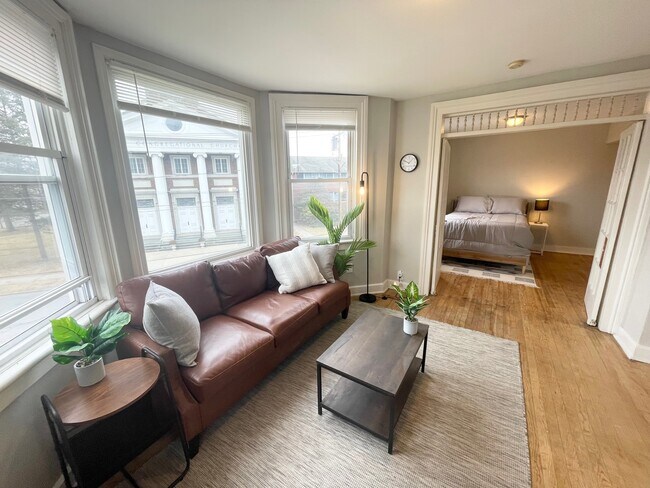 Foto del edificio - 25 Maple Ave