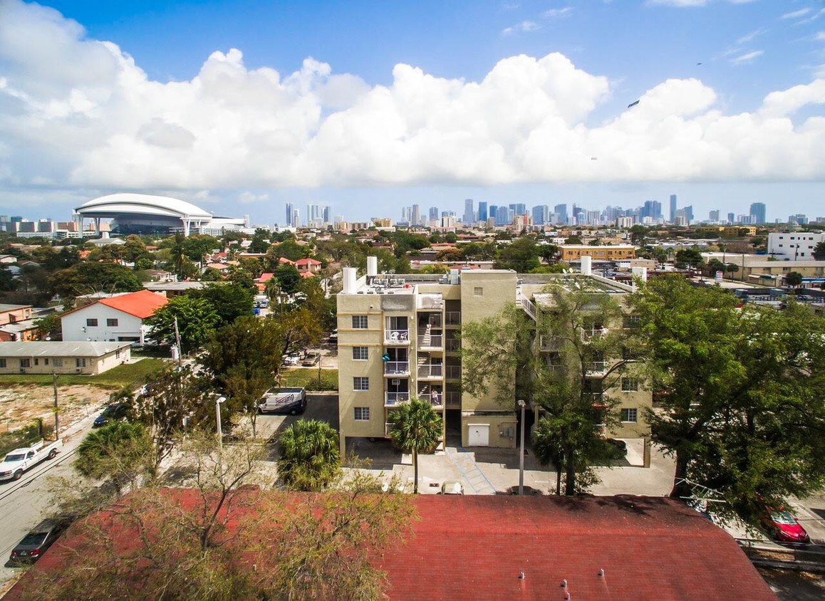 Foto principal - Flagler Apartments