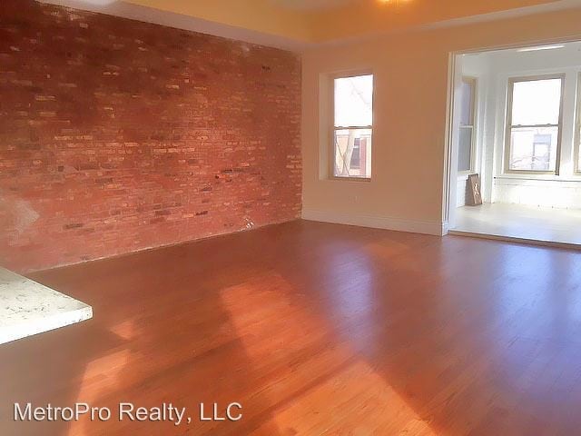 Building Photo - 5140 S Kimbark Ave