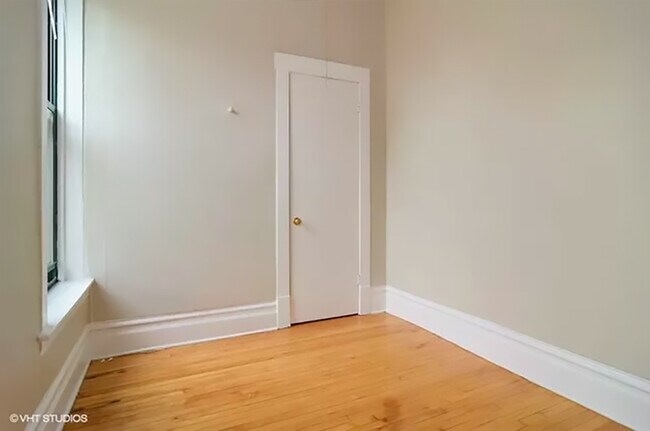 West Bedroom - 1701 N Albany Ave
