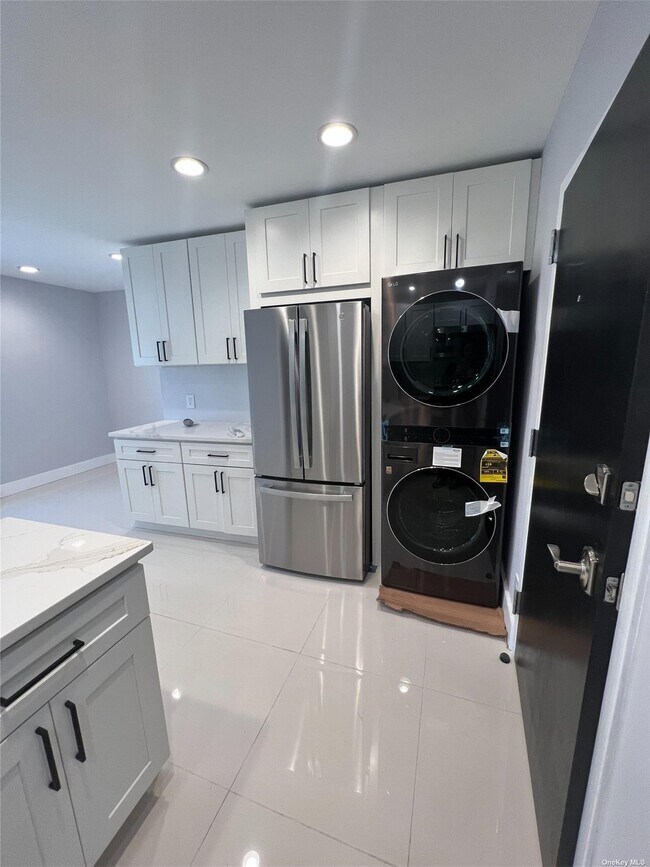 Foto del edificio - 445 Main St