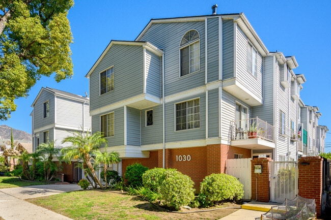 Building Photo - 1030 Ruberta Ave