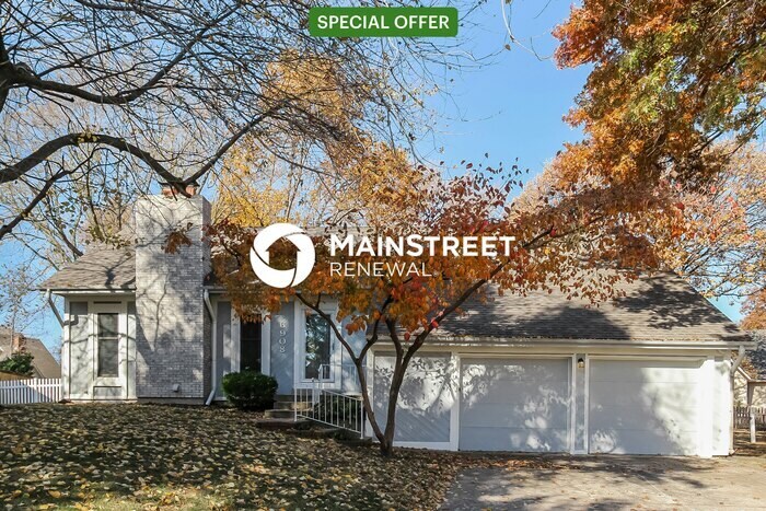 Primary Photo - 4 Bedroom Pet-Friendly Home in Shawnee, KS...