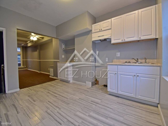 Foto del edificio - 314 N Robinson St
