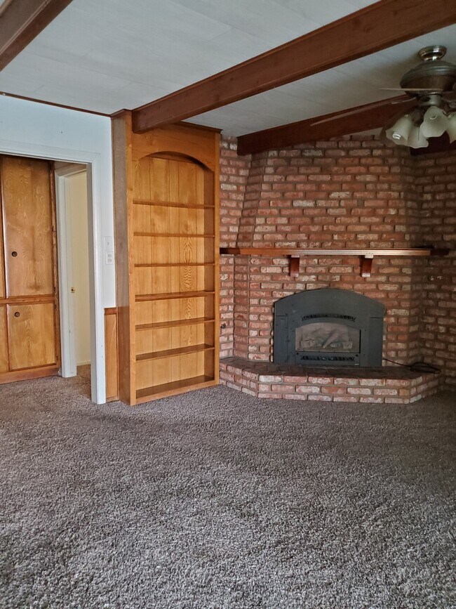 43271 San Miguel Way Hemet Ca 92544 House For Rent In Hemet Ca Apartments Com