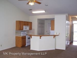 Foto del edificio - 2710 Butterfield Rd