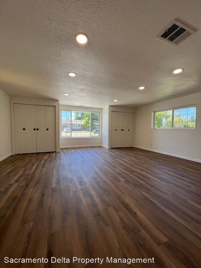 Foto del edificio - 3 br, 2 bath House - 9400 Dalton Way