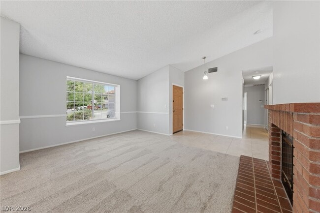 Building Photo - 735 Stonecliff Way