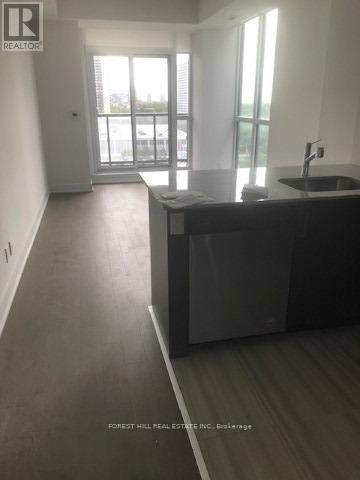 Photo du bâtiment - 1486 Bathurst St