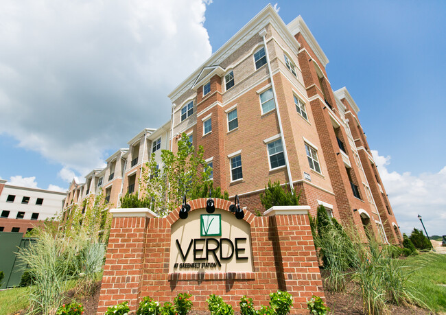 Foto del edificio - Verde at Greenbelt Station