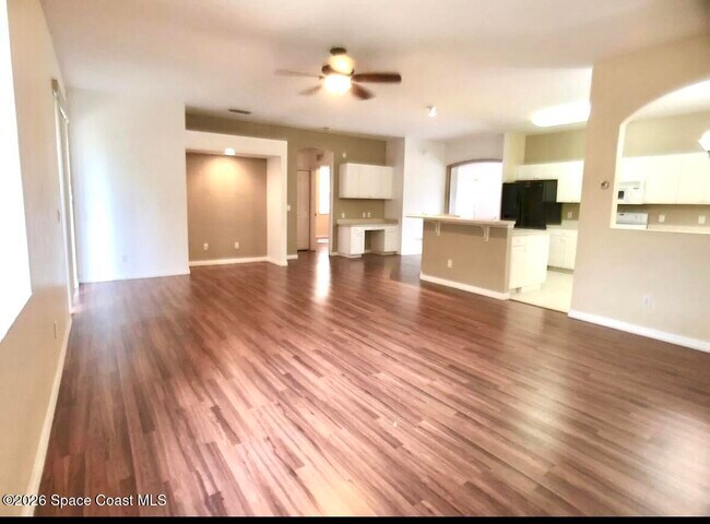 Building Photo - 3660 Hickory Park Dr
