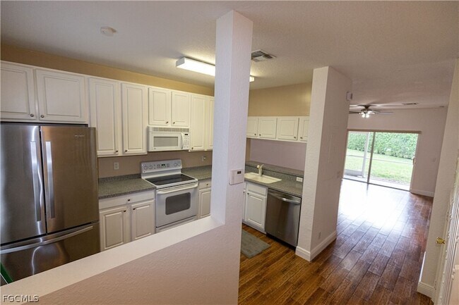 Foto del edificio - 10078 Spyglass Hill Ln