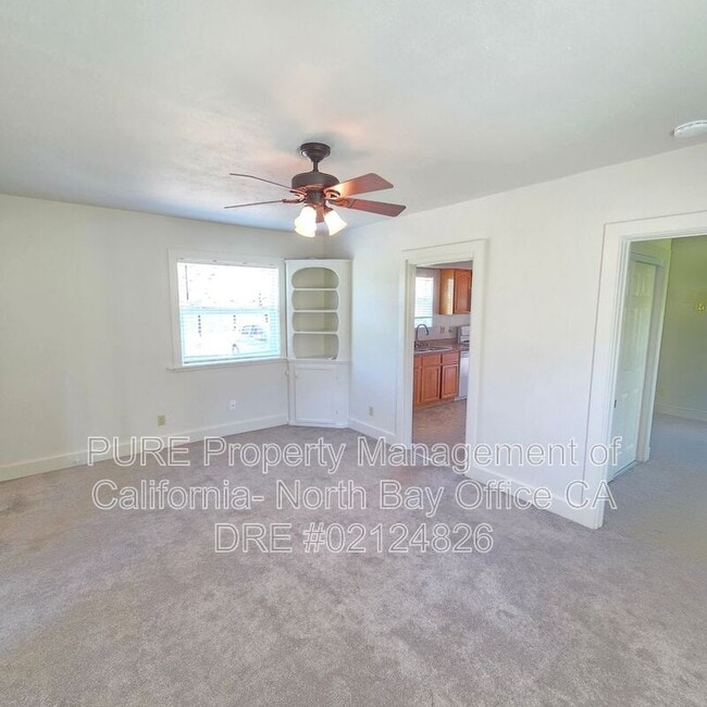 Foto del edificio - 217 Hatchery Rd