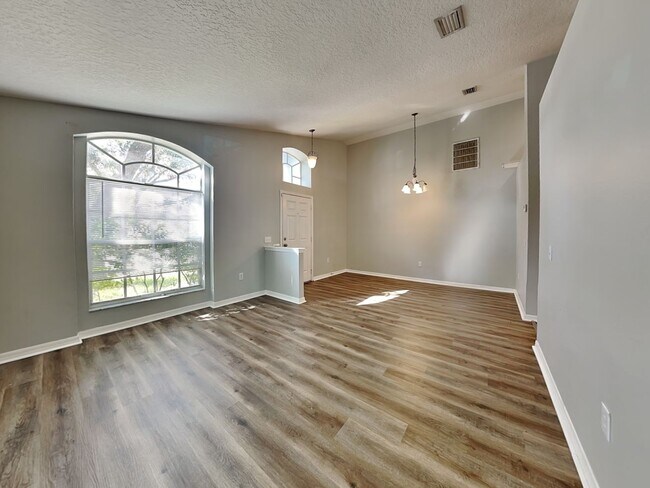 Foto del edificio - Spacious 3 Bedroom Home for Rent in Riverview, FL | Fenced Yard | 2-Car Garage