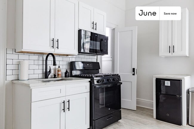 Photo - 211 Lafayette Ave Apartment