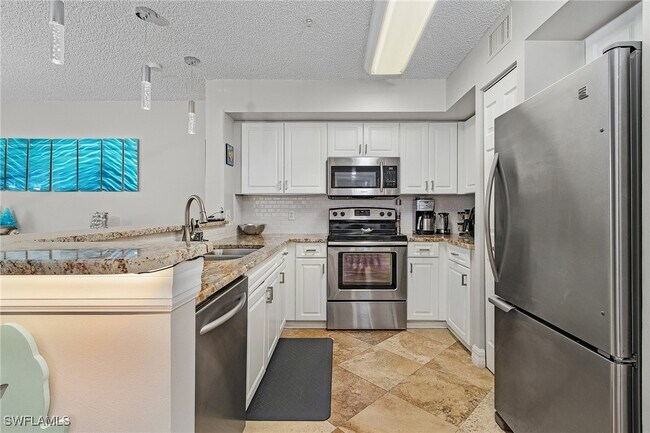Foto del edificio - 1180 Wildwood Lakes Blvd