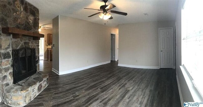 Foto del edificio - 13923 Hurstland Dr SW