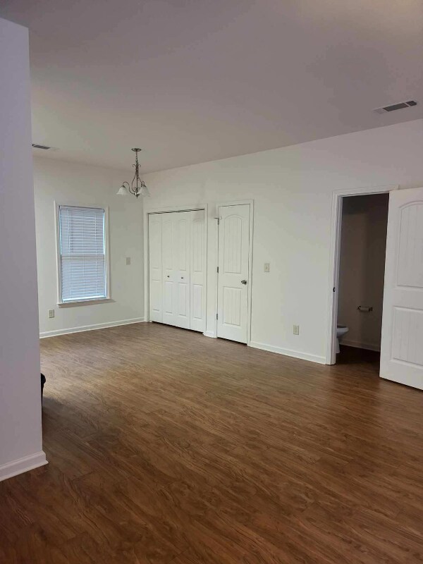 Foto del edificio - 71 Jacobs Ln