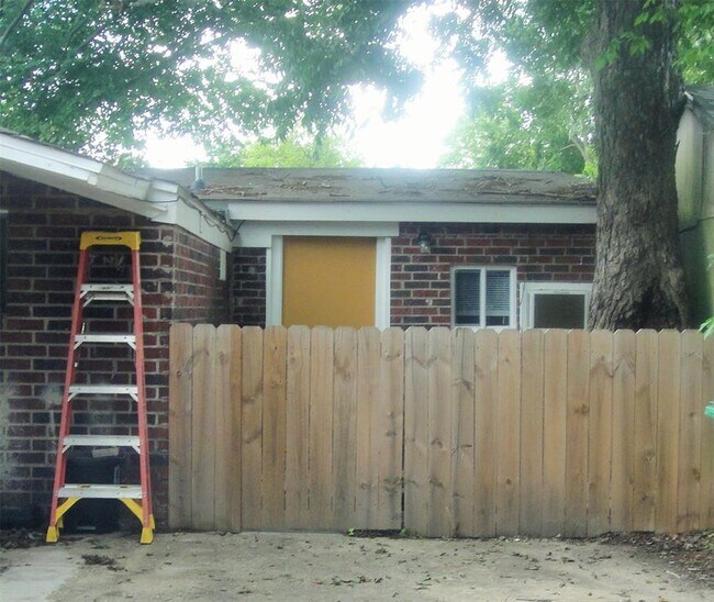 Foto del edificio - 107 Altic St