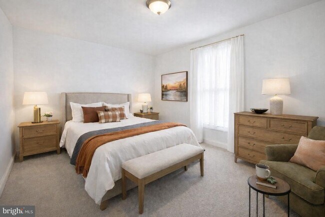 Foto del edificio - 790 S Front St