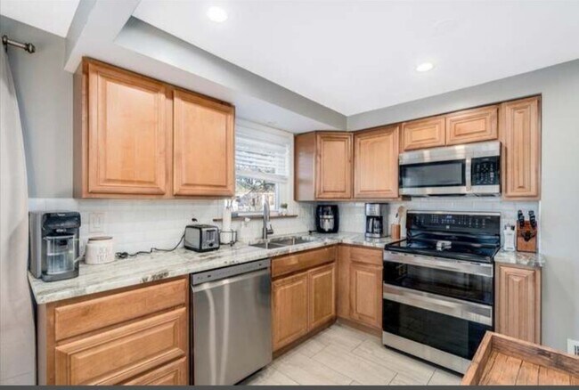 Foto del edificio - 90 Harold St