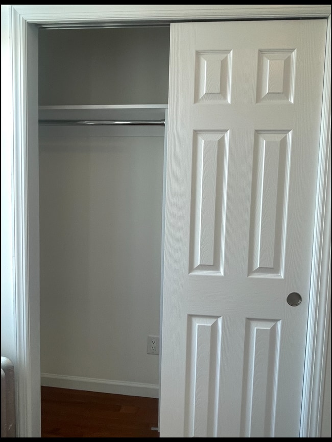 Building Photo - 3220 35th St