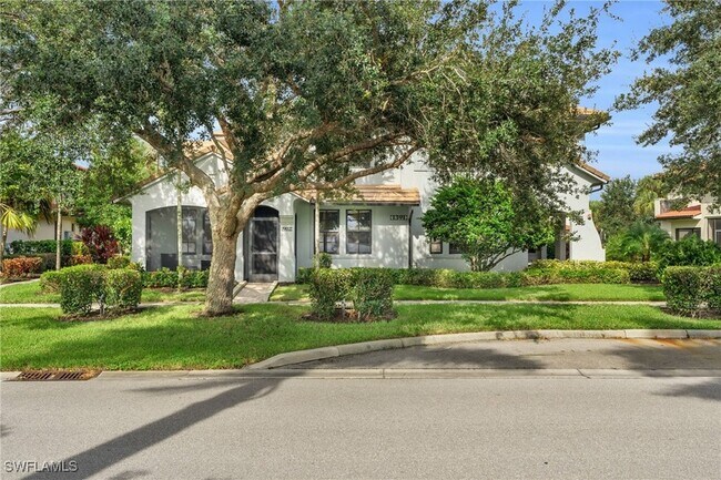 Building Photo - 1391 Santiago Cir