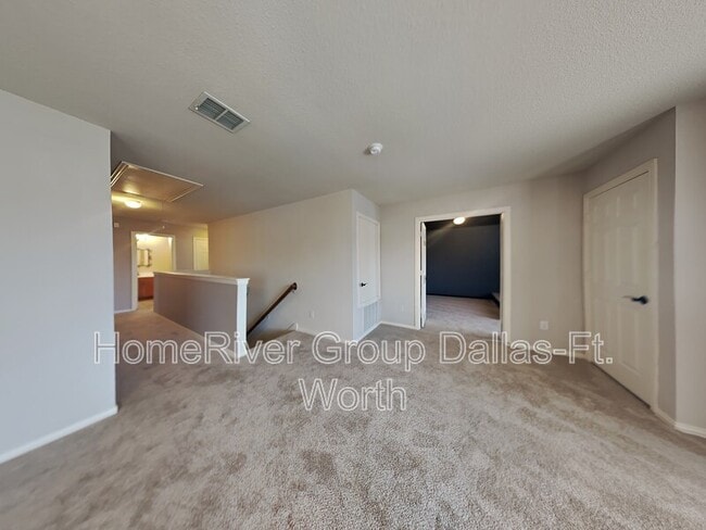Building Photo - 13358 Roadster Dr