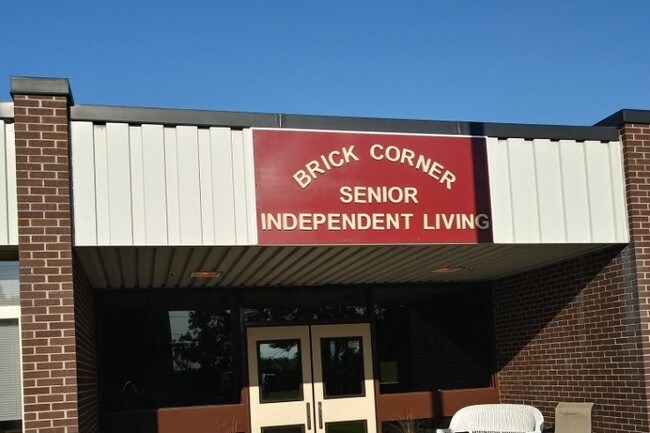 Building Photo - 1604 Grand Ave