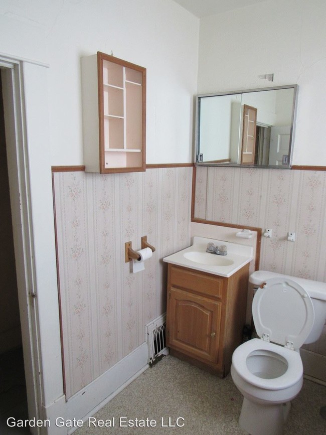Foto del edificio - 217 E K St