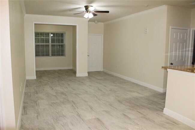 Building Photo - 330 Southern Pecan Cir